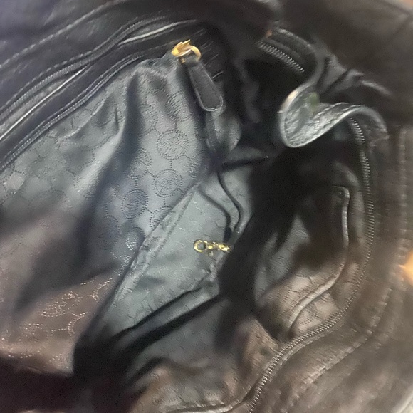 Micheal Kors - Picture 2 of 3